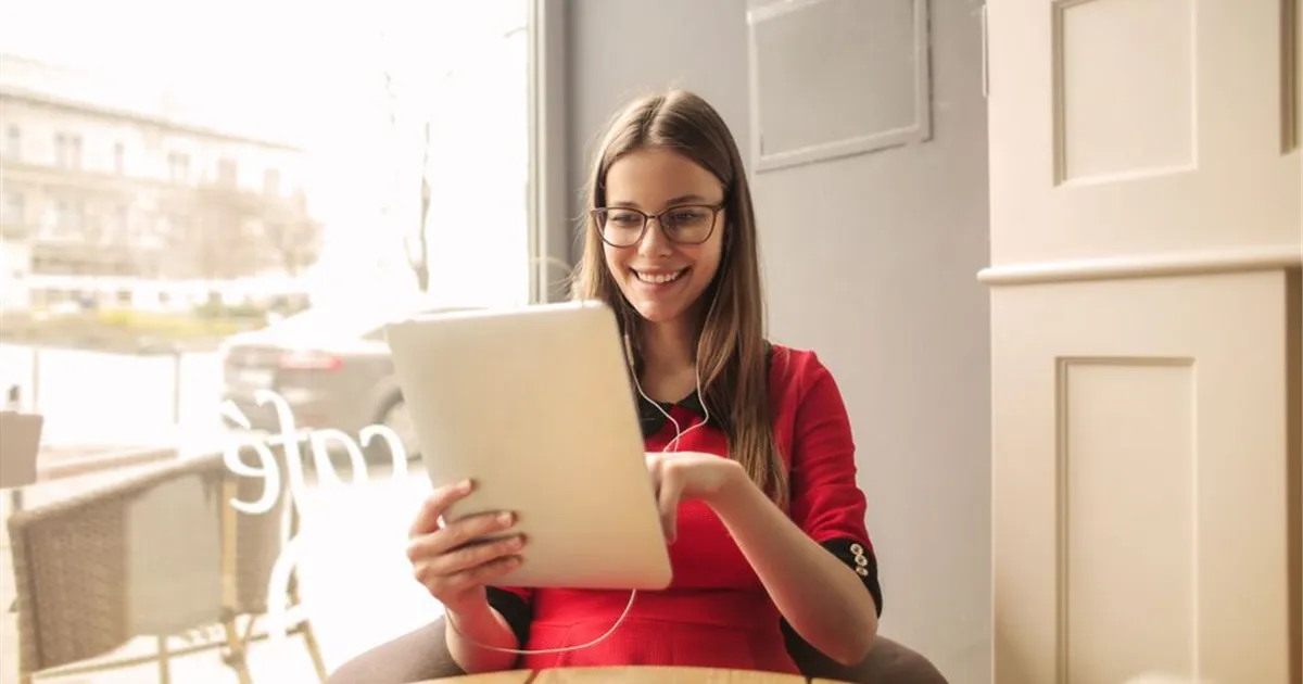 Comparing a $250 loan online in Canada