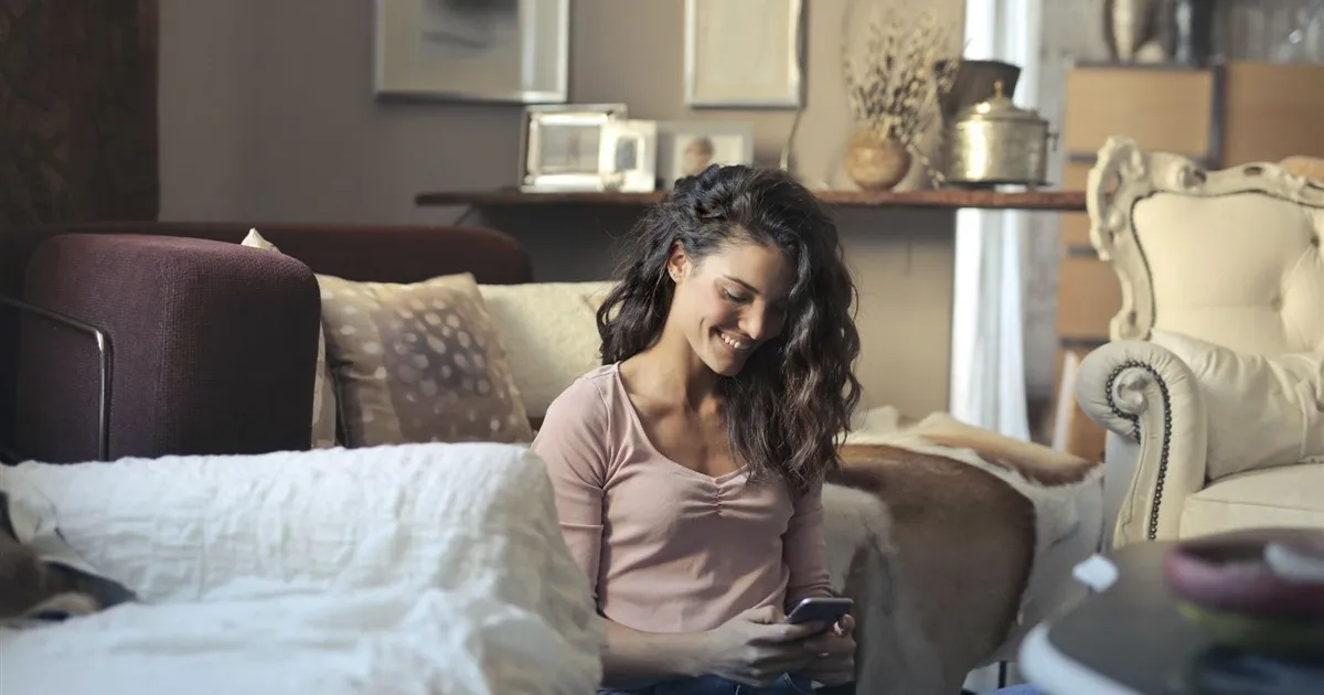 Applying for a loan from home on a phone in Canada