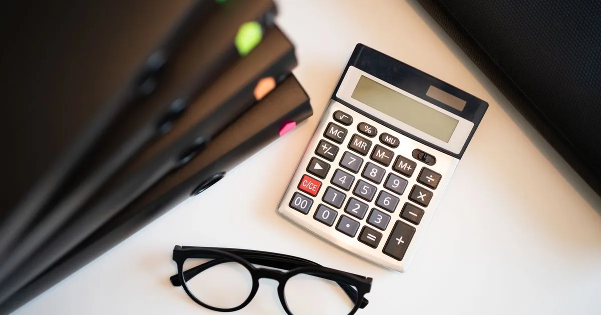 Calculating loan amounts and rates for borrowing in Edmonton