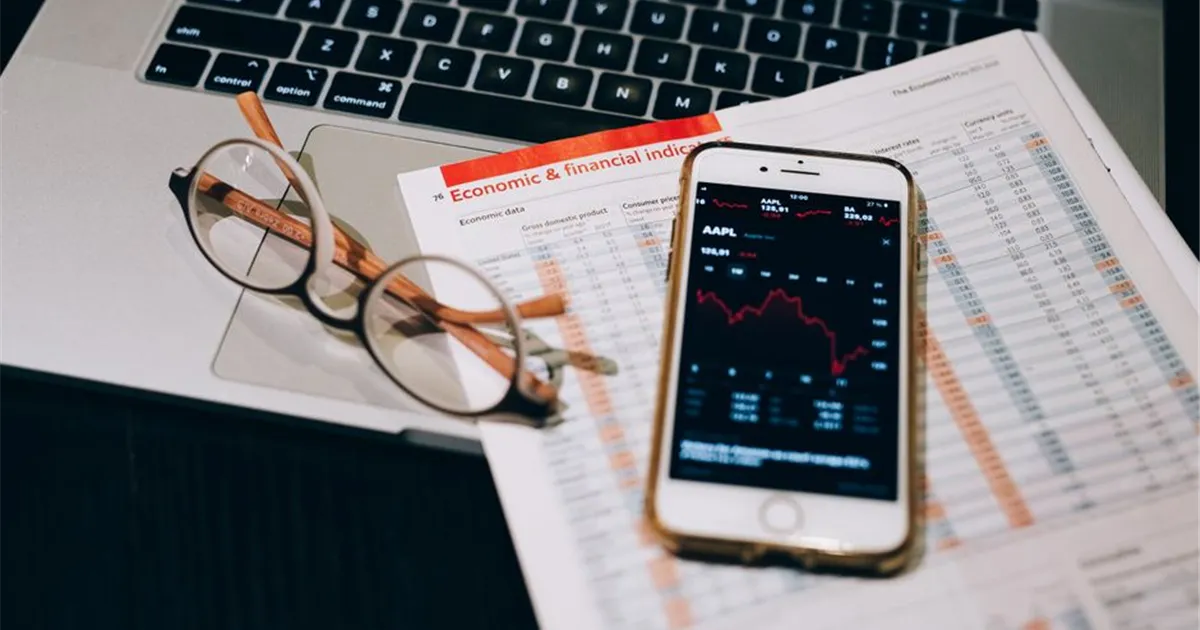 Calculating loan amounts and rates for borrowing in Nova Scotia