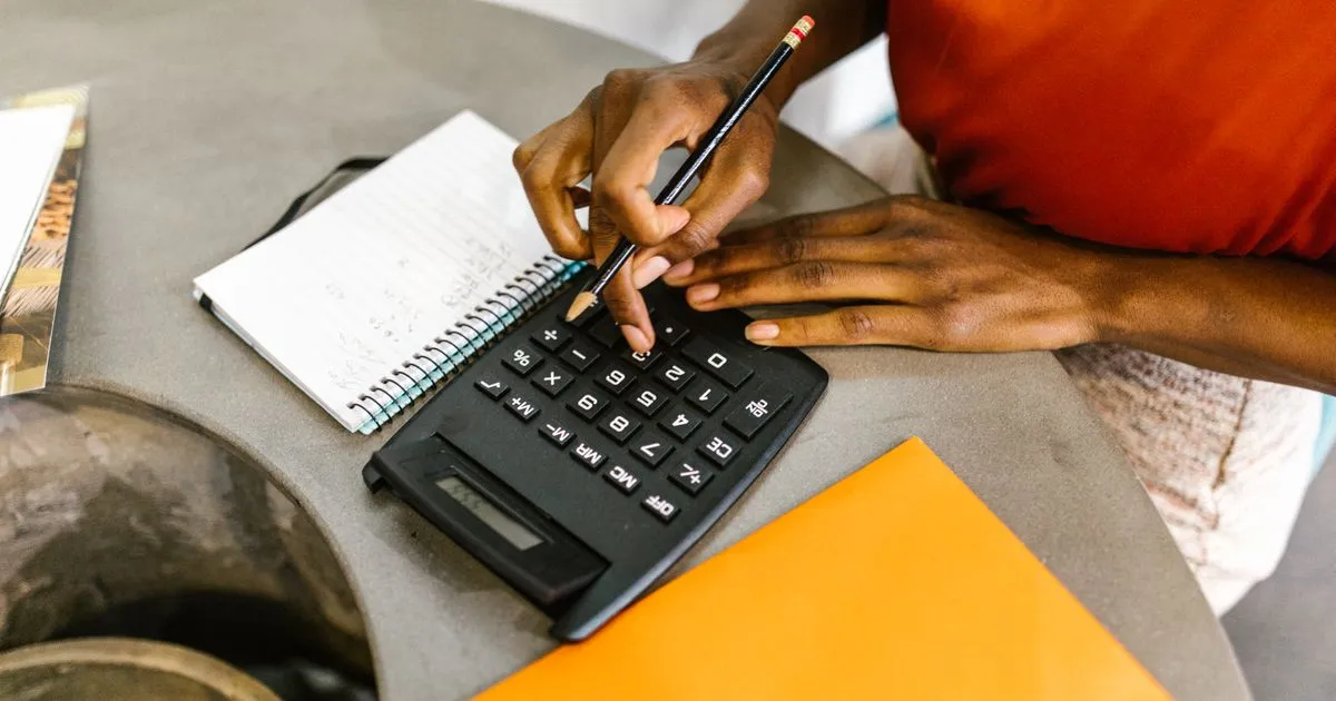 Calculating loan amounts and rates for borrowing in Ottawa