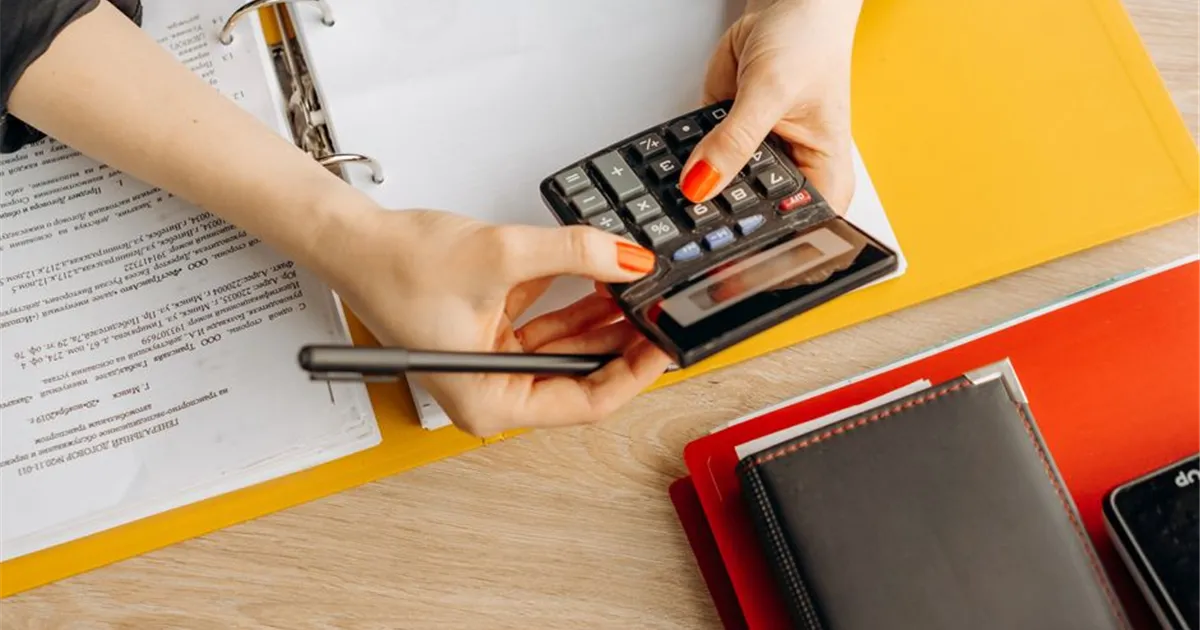 Calculating loan amounts and rates for borrowing in Yukon