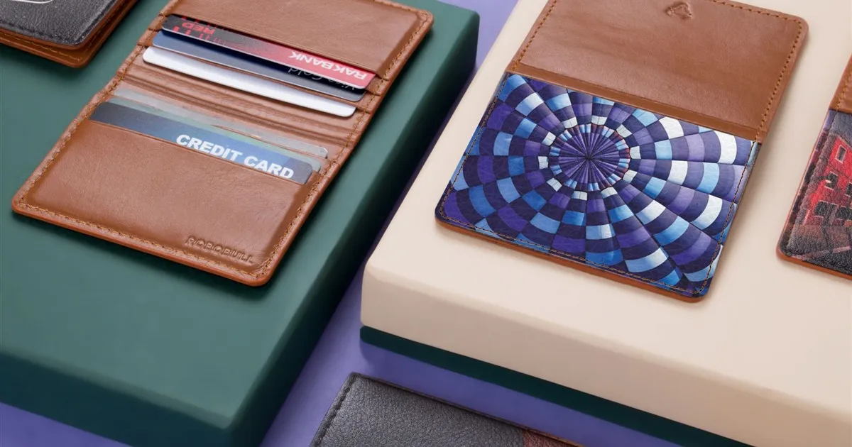 Bank cards for a chequing account in Canada