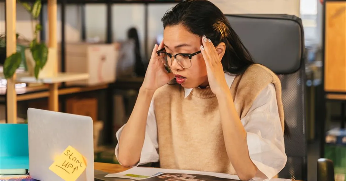 Canadian facing an urgent unexpected bill that needs an emergency loan