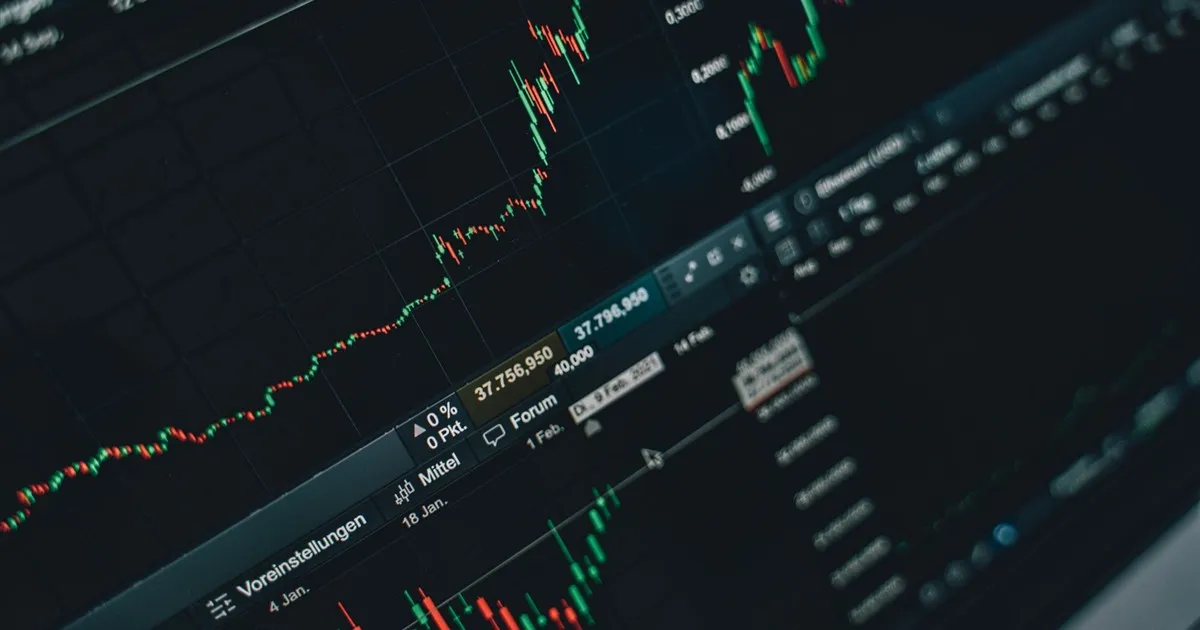 High interest savings account growth chart in Canada