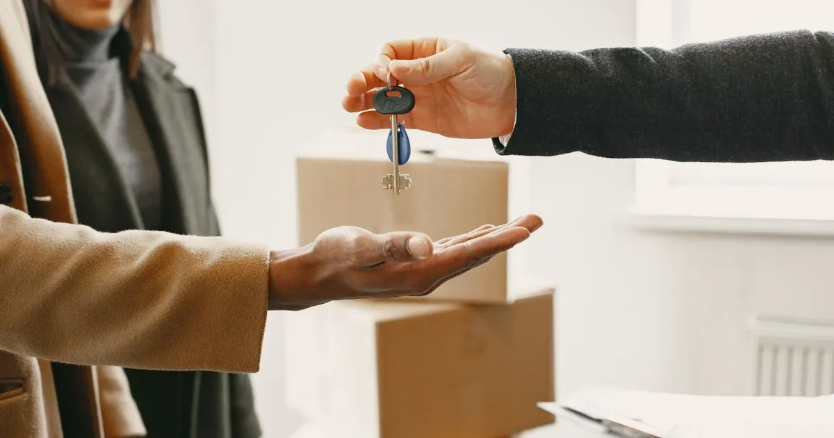 Keys to a new home protected by home insurance in Canada