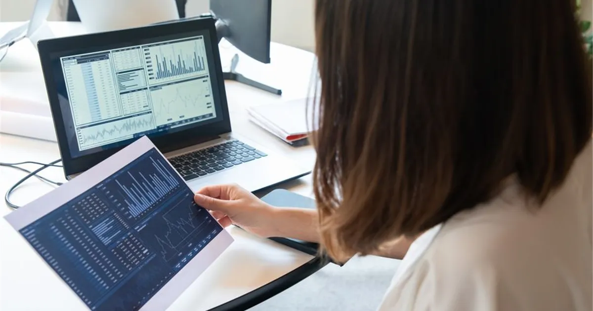 Comparing bad credit loan options in Canada