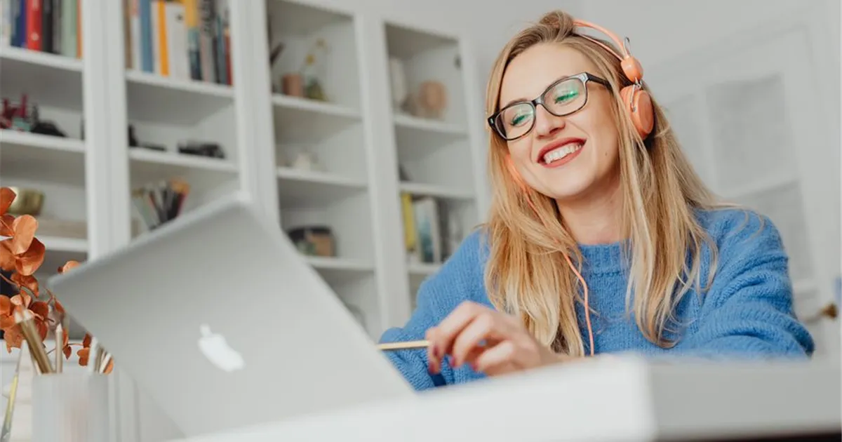 Comparing no credit check loans online in Canada