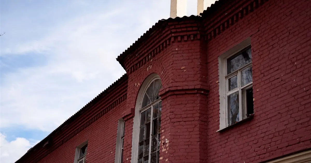 Brick house financed with a private mortgage in Canada