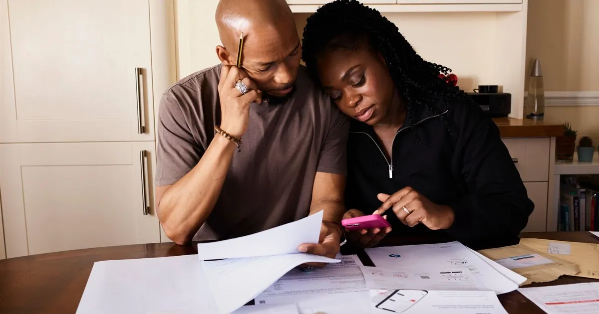 Budgeting with a savings account in Canada